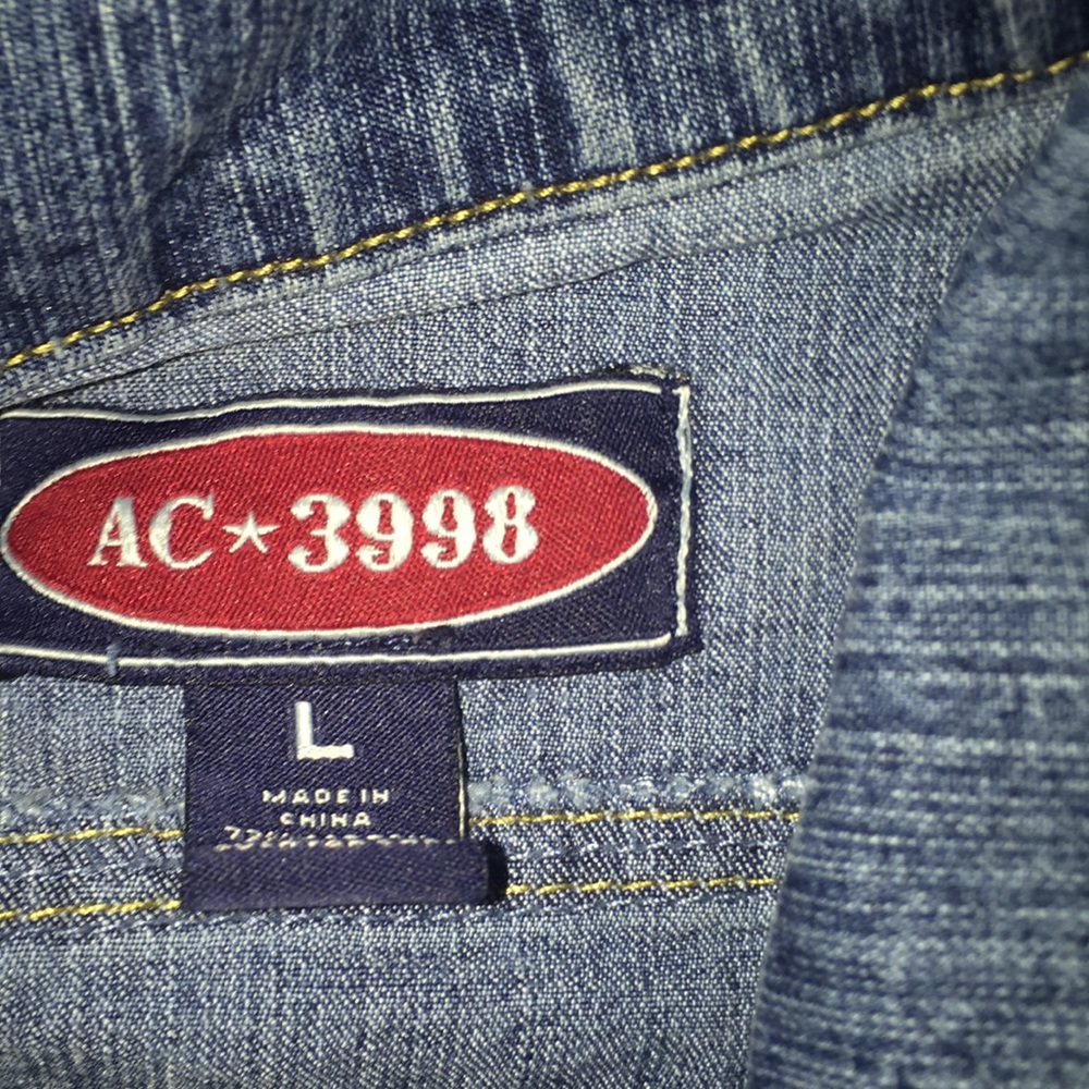 jean jacket - Picture 2 of 3